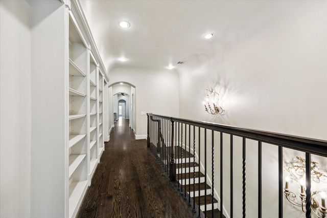 2145 Fairview Avenue, Houston, TX 77019