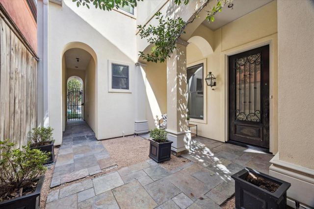 2145 Fairview Avenue, Houston, TX 77019