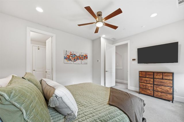 1900 Caddo Street 2, Dallas, TX 75204