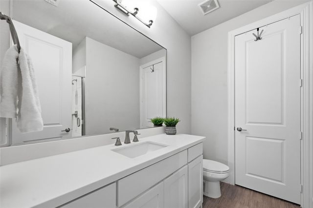 1900 Caddo Street 2, Dallas, TX 75204