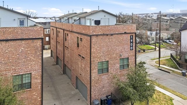 1900 Caddo Street 2, Dallas, TX 75204