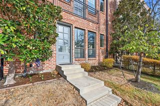 1900 Caddo Street 2, Dallas, TX 75204