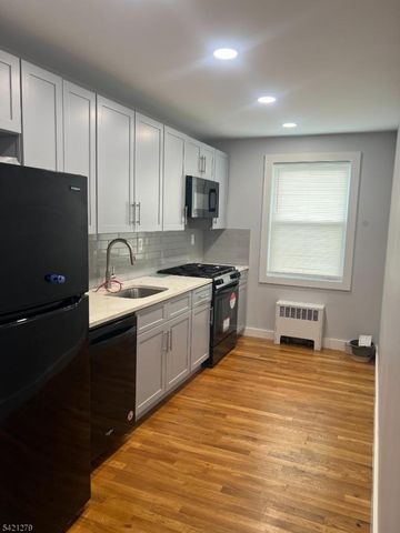 935 Broad St 35B, Bloomfield Twp., NJ 07003