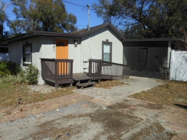 8421 N ORANGEVIEW AVENUE, Tampa, FL 33617