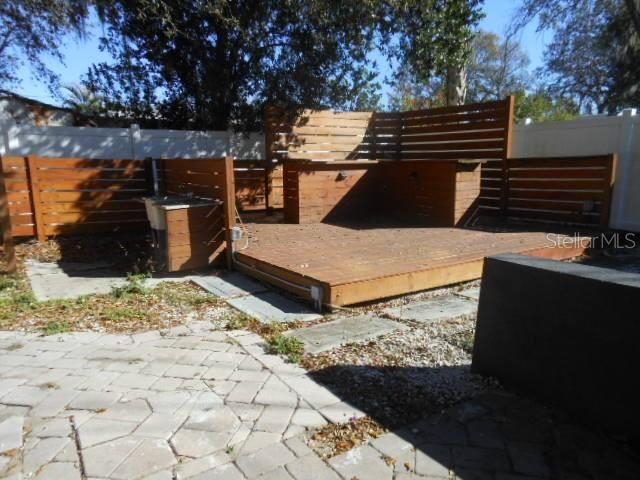 8421 N ORANGEVIEW AVENUE, Tampa, FL 33617