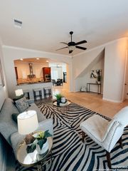 23510 Canyon Golf Rd Unit 402, San Antonio, TX 78258