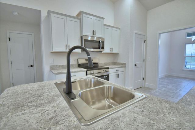 4611 CALAMINT LANE, Auburndale, FL 33823