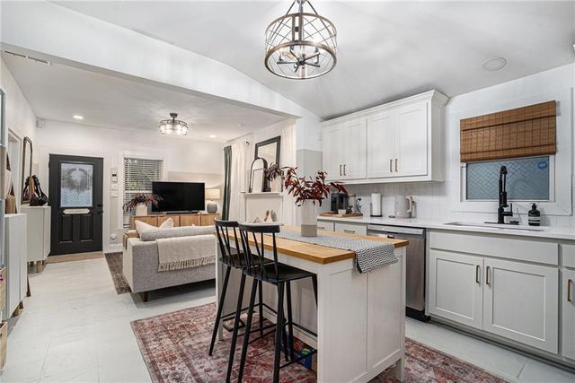 1812 Defoor Avenue, Atlanta, GA 30318