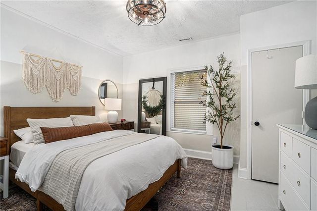 1812 Defoor Avenue, Atlanta, GA 30318