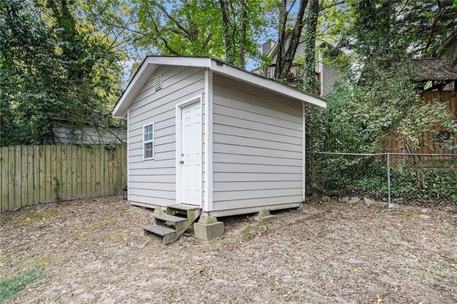 1812 Defoor Avenue, Atlanta, GA 30318