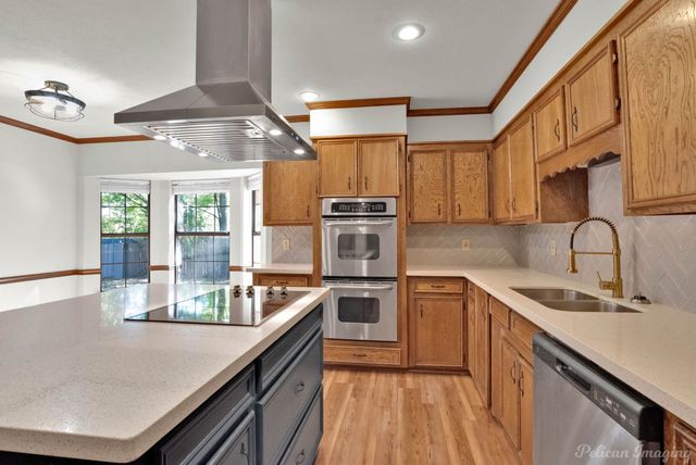 421 Edgemont Drive, Bossier City, LA 71111