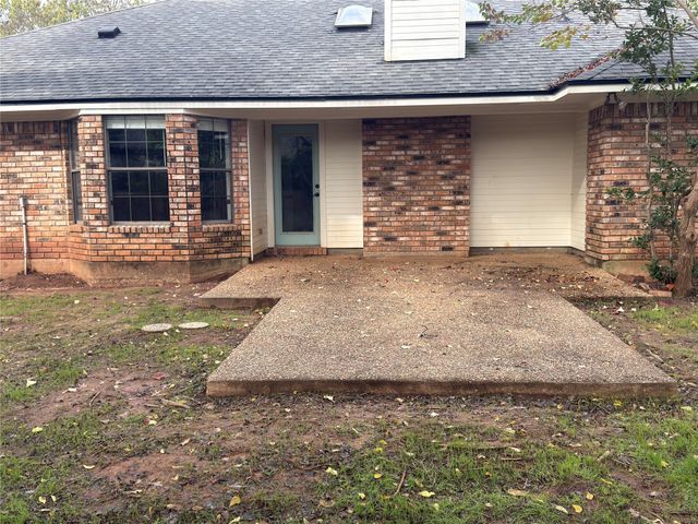 421 Edgemont Drive, Bossier City, LA 71111