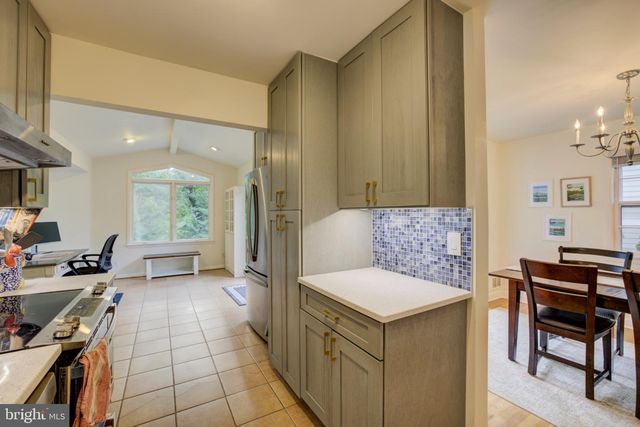 7314 DELFIELD ST, Chevy Chase, MD 20815
