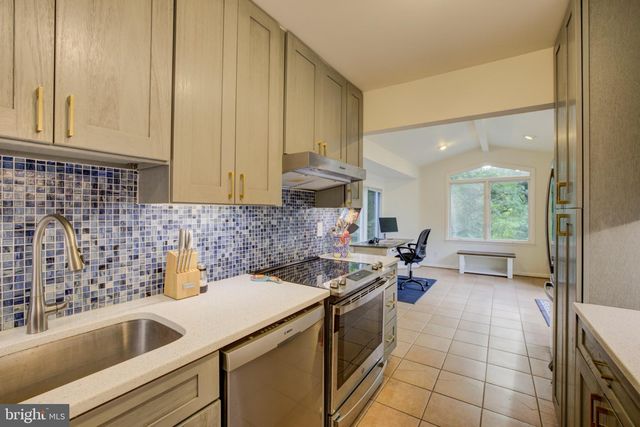 7314 DELFIELD ST, Chevy Chase, MD 20815