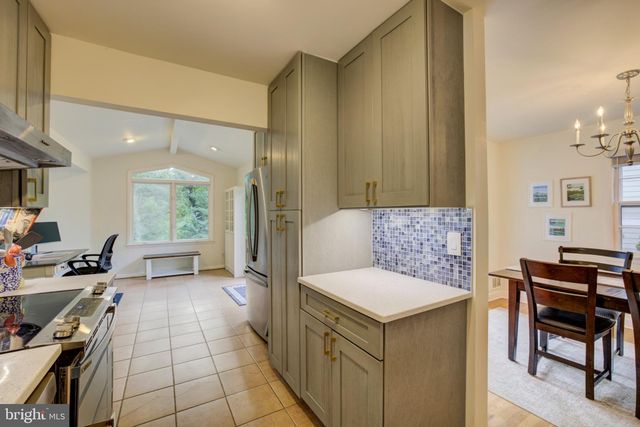 7314 DELFIELD ST, Chevy Chase, MD 20815