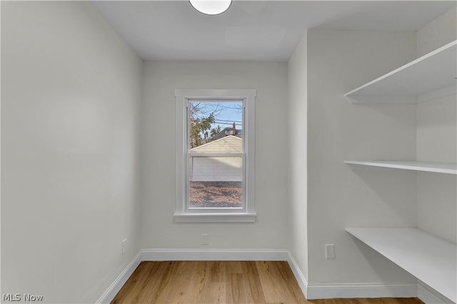 3299 Yorkshire Road, Cleveland Heights, OH 44118