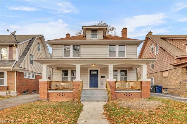 3299 Yorkshire Road, Cleveland Heights, OH 44118