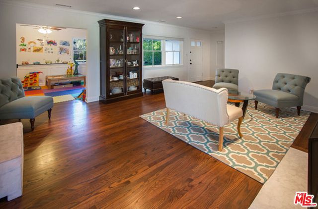 12419 Sarah Street, Studio City, CA 91604