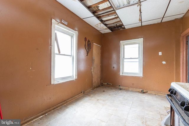 319 W DUNCANNON AVE, Philadelphia, PA 19120