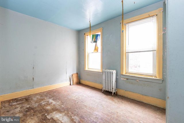 319 W DUNCANNON AVE, Philadelphia, PA 19120