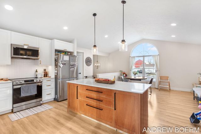 9570 Northwind Drive, Zeeland, MI 49464