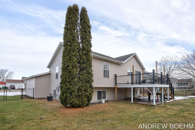 9570 Northwind Drive, Zeeland, MI 49464