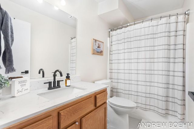 9570 Northwind Drive, Zeeland, MI 49464