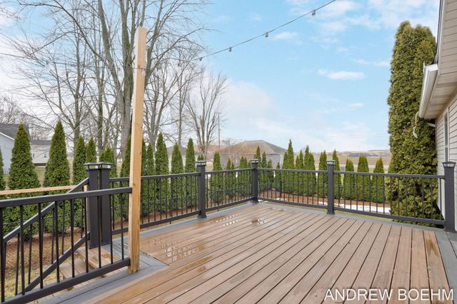 9570 Northwind Drive, Zeeland, MI 49464