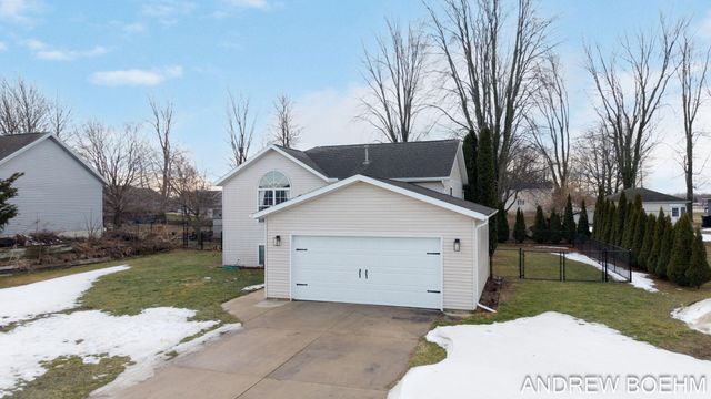 9570 Northwind Drive, Zeeland, MI 49464