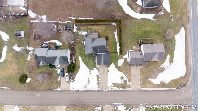 9570 Northwind Drive, Zeeland, MI 49464