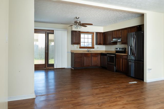 3669 Sundart Drive, Lexington, KY 40517