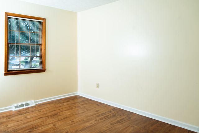 3669 Sundart Drive, Lexington, KY 40517