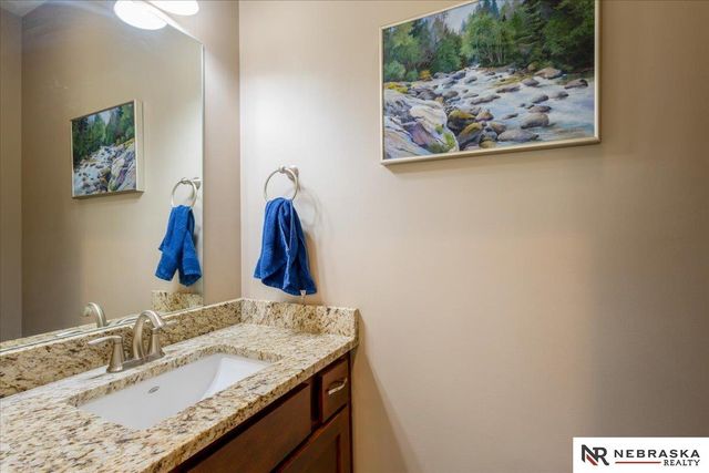 330 N 22nd Street, Lincoln, NE 68503