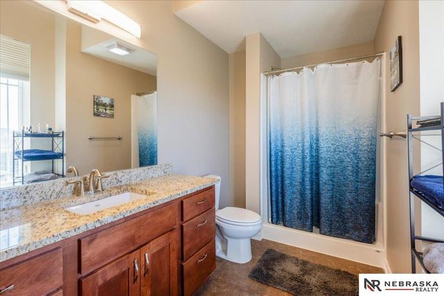 330 N 22nd Street, Lincoln, NE 68503