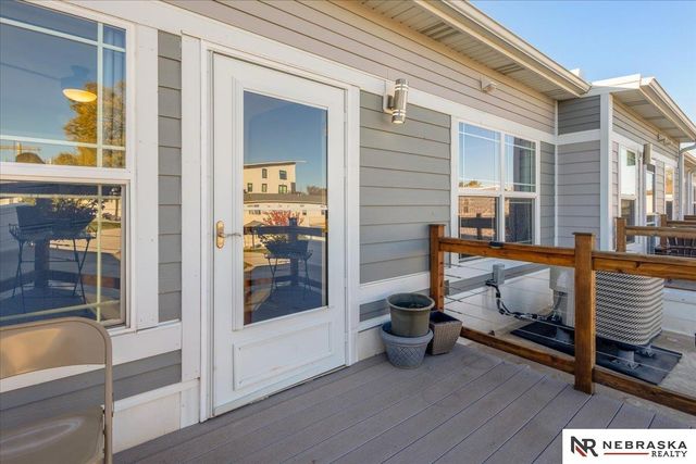 330 N 22nd Street, Lincoln, NE 68503