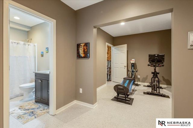 330 N 22nd Street, Lincoln, NE 68503