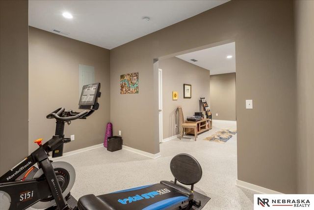 330 N 22nd Street, Lincoln, NE 68503