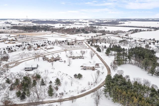 N8594 Old 49 Road, Berlin, WI 54923