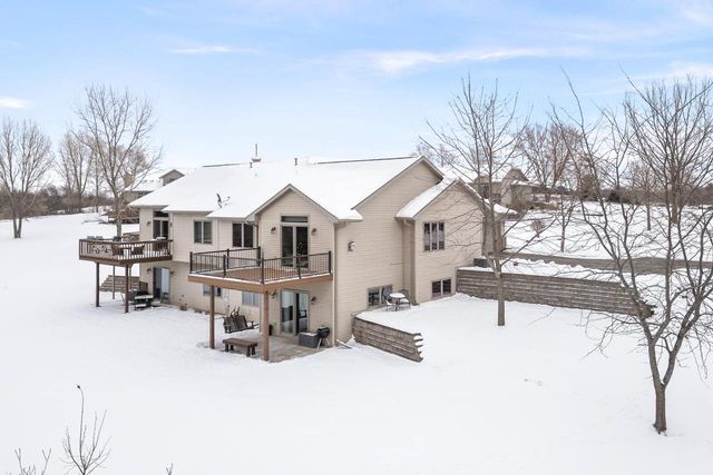 N8594 Old 49 Road, Berlin, WI 54923