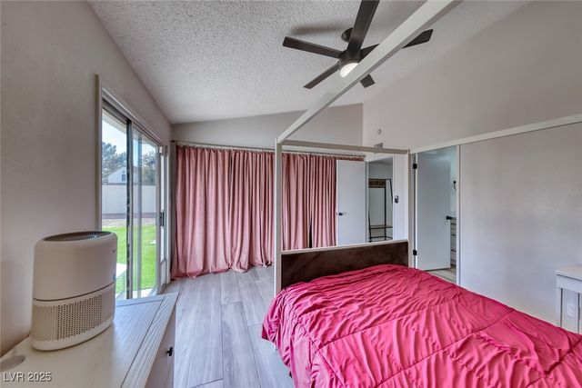 3220 Beacon Shores Circle, Las Vegas, NV 89117