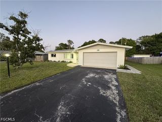 1201 Betmar BLVD, North Fort Myers, FL 33903