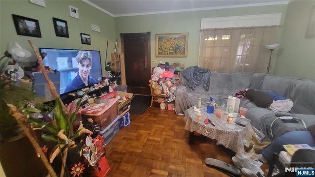 232 Wilkinson Avenue, Jersey City, NJ 07305