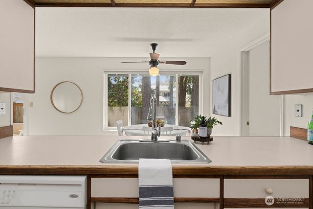 7607 Emerald Drive SW, Lakewood, WA 98498