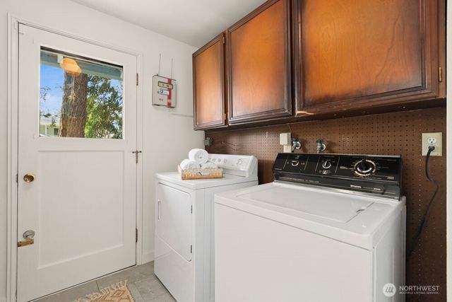 7607 Emerald Drive SW, Lakewood, WA 98498