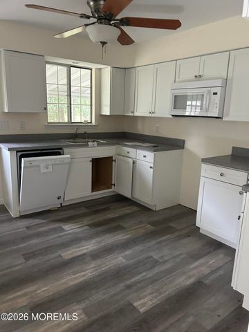 3 A Mill Court, Whiting, NJ 08759