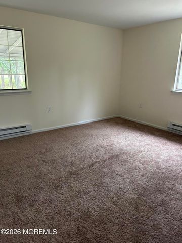 3 A Mill Court, Whiting, NJ 08759