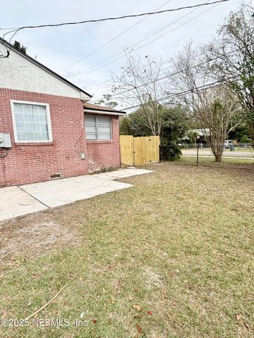 1588 HAMILTON Street, Jacksonville, FL 32210