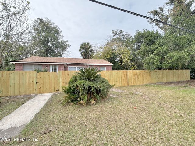 1588 HAMILTON Street, Jacksonville, FL 32210