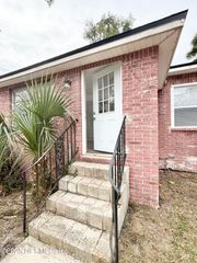 1588 HAMILTON Street, Jacksonville, FL 32210