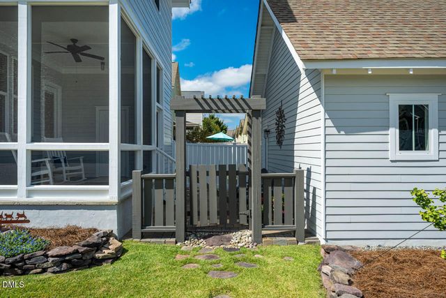 85 Summersweet Lane, Chapel Hill, NC 27516